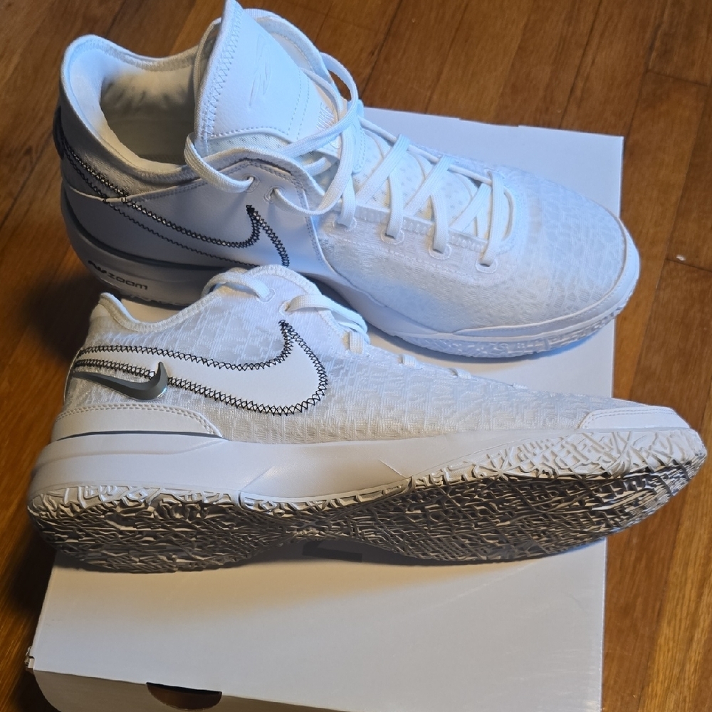 Zoom Lebron Nxxt Gen Sneakers - Picture 4 of 7